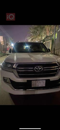 تويوتا لاندكروزر